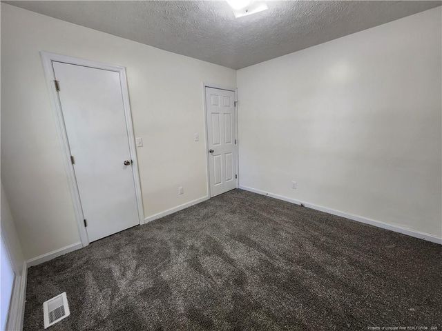 5521 DEEP HOLLOW Court, Fayetteville, NC 28311