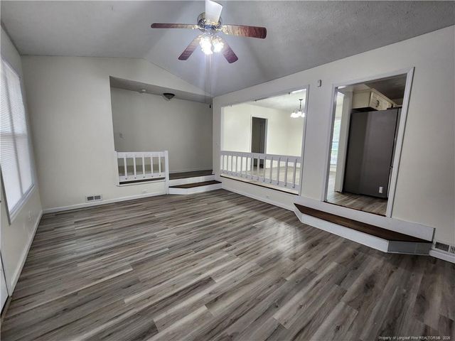 5521 DEEP HOLLOW Court, Fayetteville, NC 28311