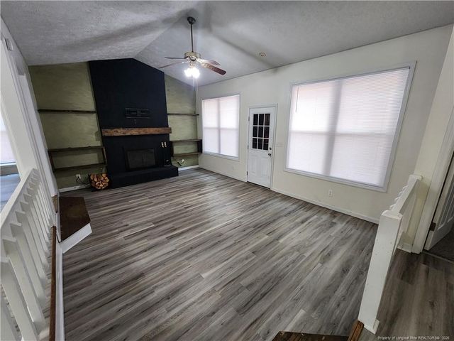 5521 DEEP HOLLOW Court, Fayetteville, NC 28311