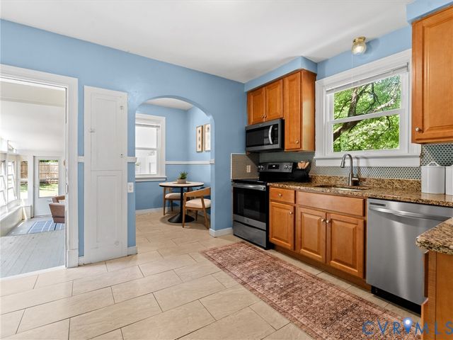 3824 Vawter Ave, Henrico, VA 23222