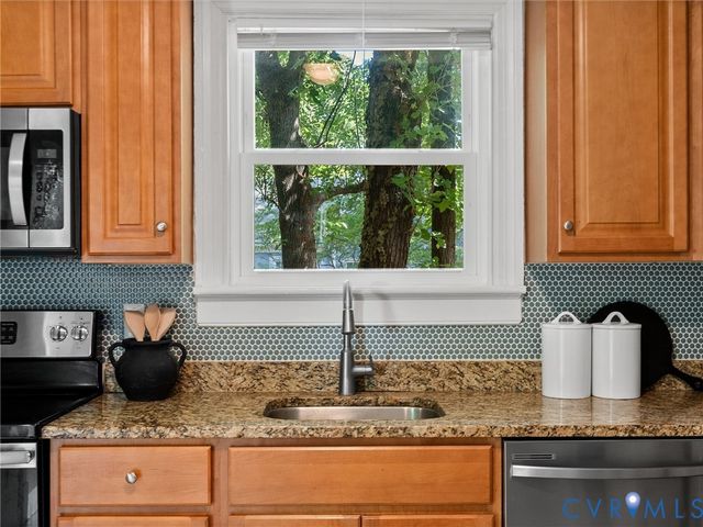3824 Vawter Ave, Henrico, VA 23222