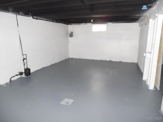 725 Ridgelawn Avenue, Hamilton, OH 45013