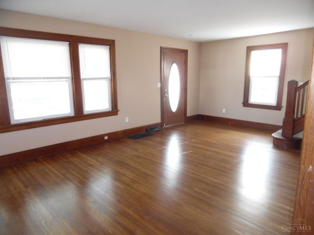 725 Ridgelawn Avenue, Hamilton, OH 45013