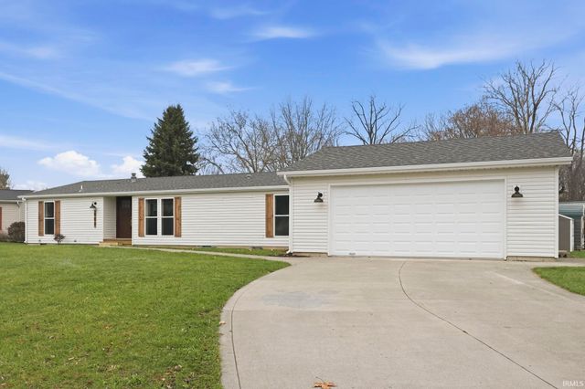 603 Roselawn Court, Auburn, IN 46706