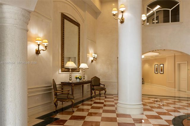 20000 E Country Club Drive 307, Aventura, FL 33180