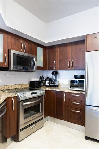 20000 E Country Club Drive 307, Aventura, FL 33180