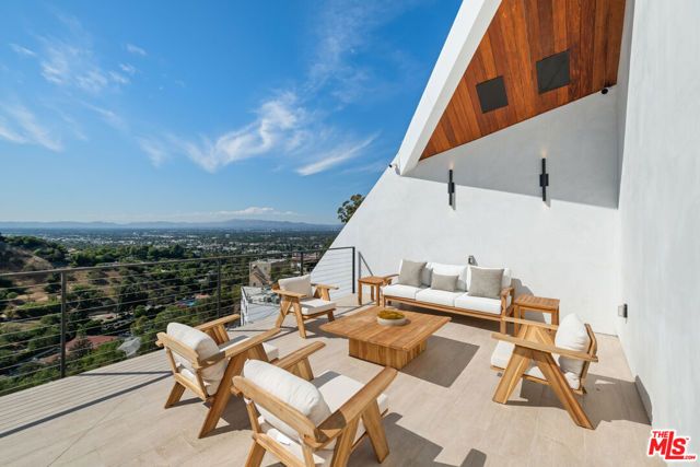 3699 Alta Mesa Drive, Studio City (los Angeles), CA 91604