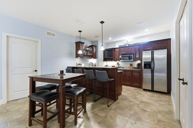 30306 Copperfield Lane, Granger, IN 46530