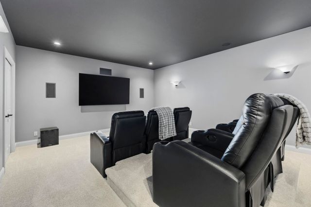 30306 Copperfield Lane, Granger, IN 46530