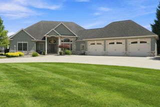 30306 Copperfield Lane, Granger, IN 46530