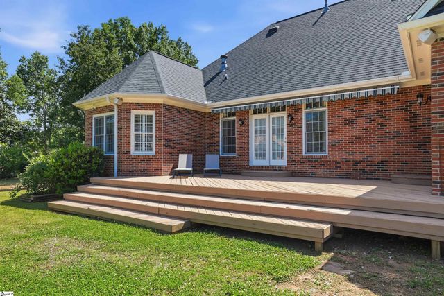 6 Chilton Place, Greer, SC 29650