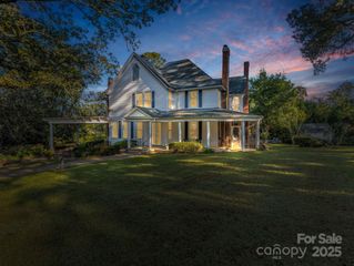 252 Spencer Street, Ellenboro, NC 28040