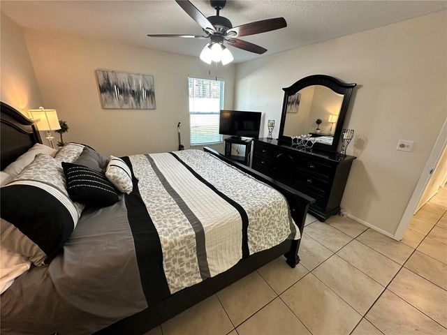 3846 59TH AVENUE W 3846, Bradenton, FL 34210