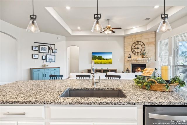 419 Heidelberg Rd, New Braunfels, TX 78132