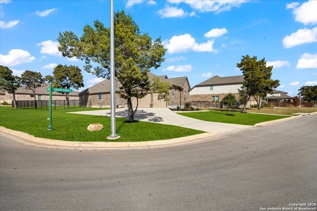 419 Heidelberg Rd, New Braunfels, TX 78132