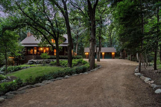 10580 Little Avenue, Waconia, MN 55387
