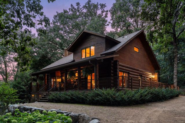 10580 Little Avenue, Waconia, MN 55387