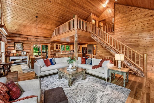 10580 Little Avenue, Waconia, MN 55387