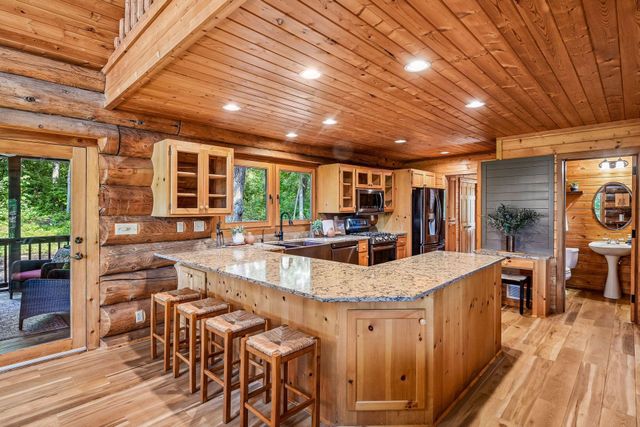 10580 Little Avenue, Waconia, MN 55387