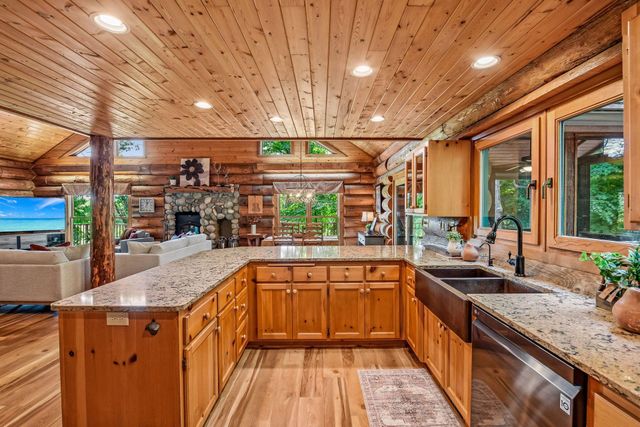 10580 Little Avenue, Waconia, MN 55387