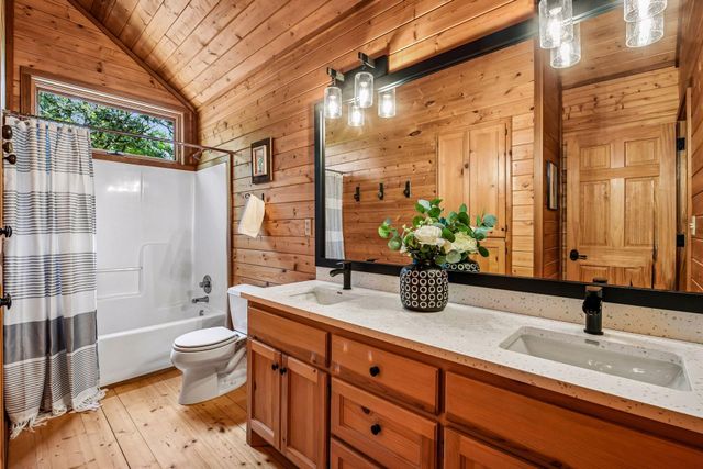10580 Little Avenue, Waconia, MN 55387