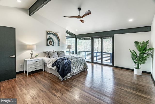 10 YORKRIDGE TRL, Hockessin, DE 19707