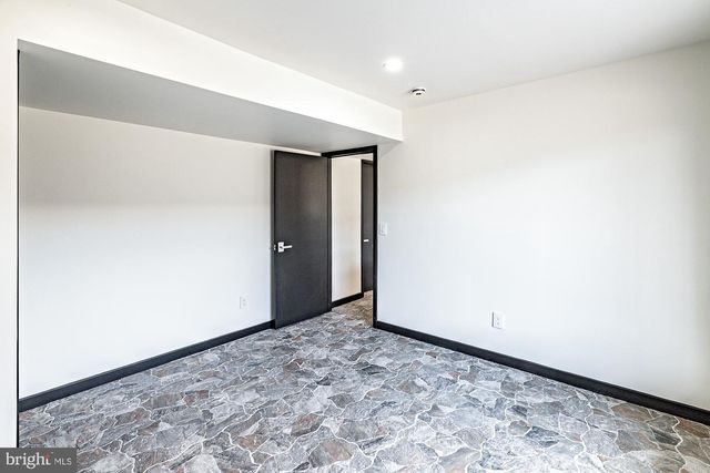 10 YORKRIDGE TRL, Hockessin, DE 19707