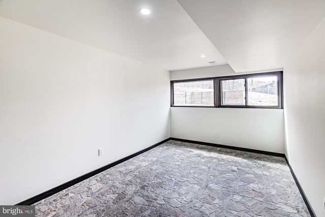 10 YORKRIDGE TRL, Hockessin, DE 19707