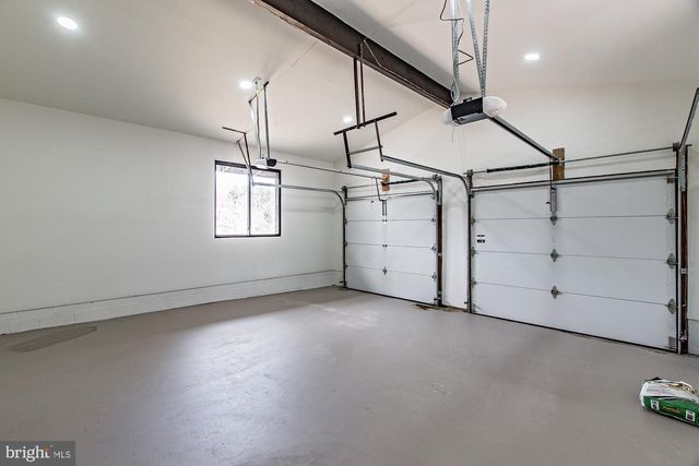 10 YORKRIDGE TRL, Hockessin, DE 19707