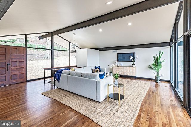 10 YORKRIDGE TRL, Hockessin, DE 19707