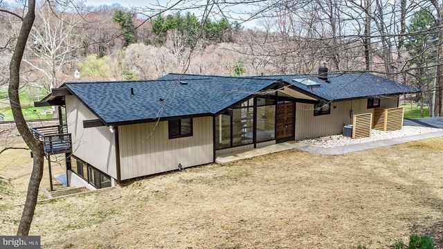 10 YORKRIDGE TRL, Hockessin, DE 19707