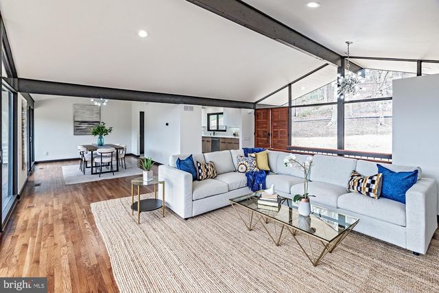 10 YORKRIDGE TRL, Hockessin, DE 19707