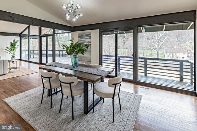 10 YORKRIDGE TRL, Hockessin, DE 19707