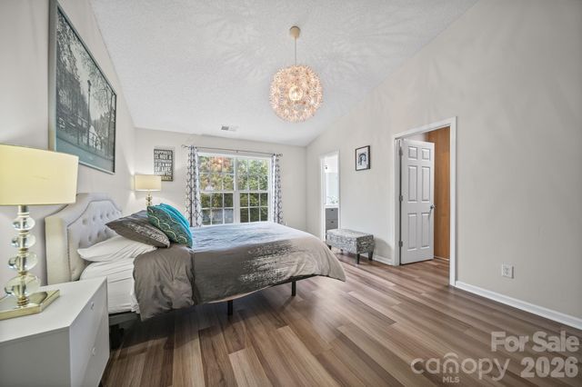 8409 Ewen Circle, Charlotte, NC 28269