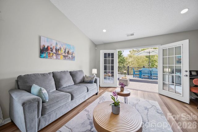 8409 Ewen Circle, Charlotte, NC 28269