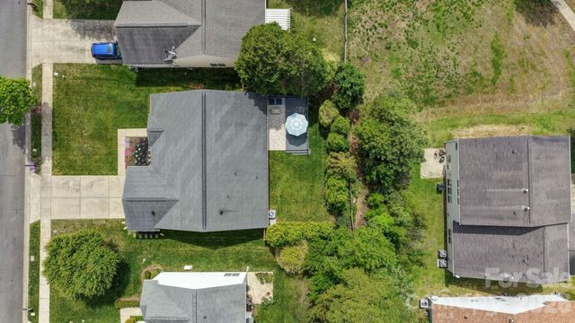 8409 Ewen Circle, Charlotte, NC 28269