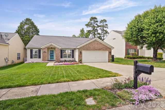 8409 Ewen Circle, Charlotte, NC 28269
