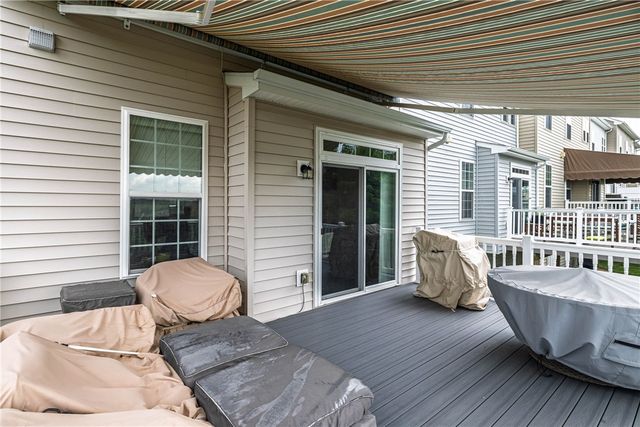 2194 Shawnee Drive, South Strabane, PA 15301