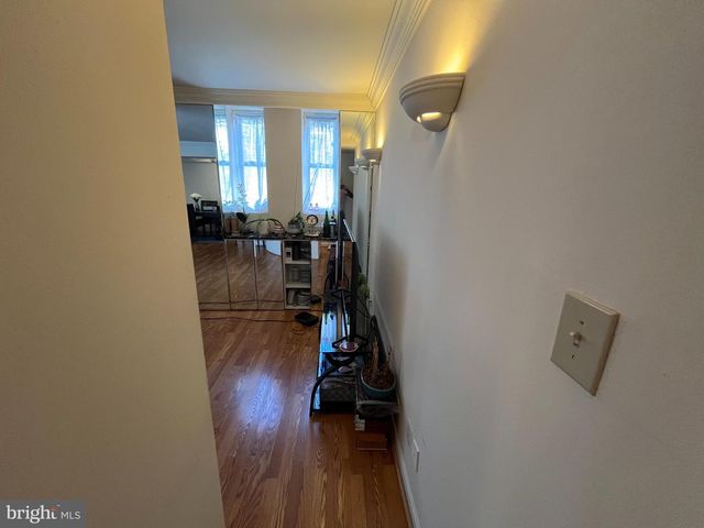 1133 13TH ST NW #402, Washington, DC 20005