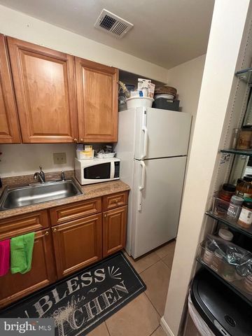 1133 13TH ST NW #402, Washington, DC 20005