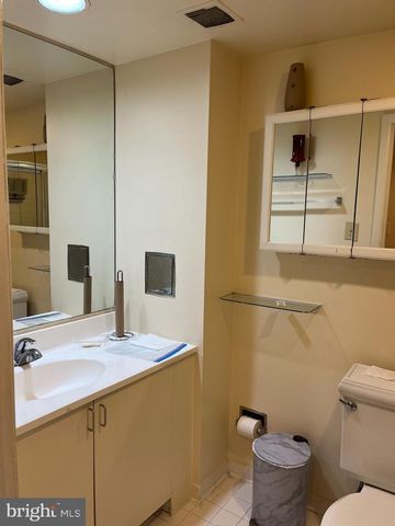 1133 13TH ST NW #402, Washington, DC 20005