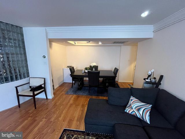 1133 13TH ST NW #402, Washington, DC 20005