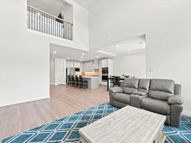 29715 Brushy Gables Drive, Magnolia, TX 77354