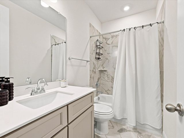 29715 Brushy Gables Drive, Magnolia, TX 77354