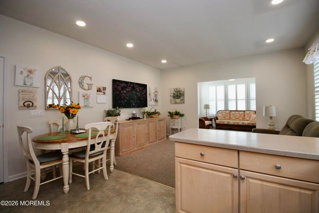 74 Robin Lane, Barnegat, NJ 08005