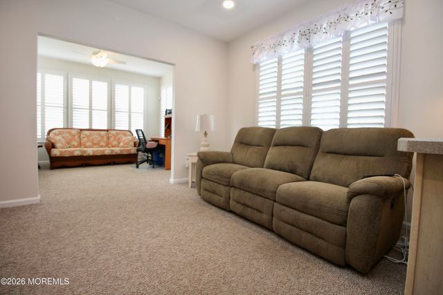74 Robin Lane, Barnegat, NJ 08005
