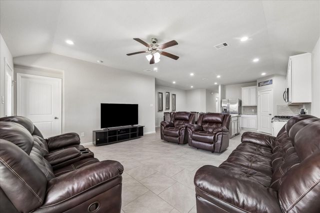 8719 Jamison Drive, Rosenberg, TX 77469