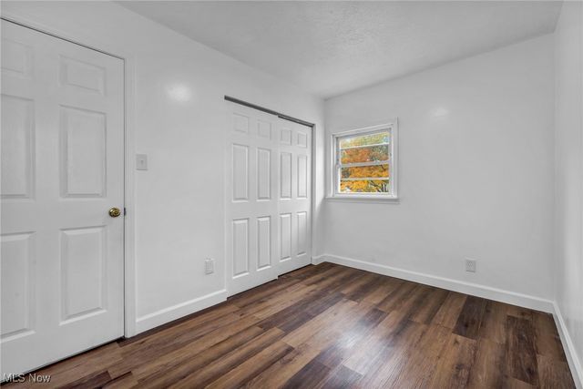 883 Kickapoo Avenue, Akron, OH 44305