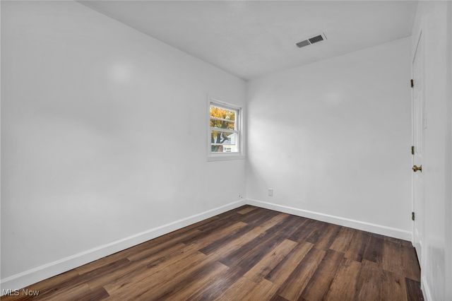 883 Kickapoo Avenue, Akron, OH 44305