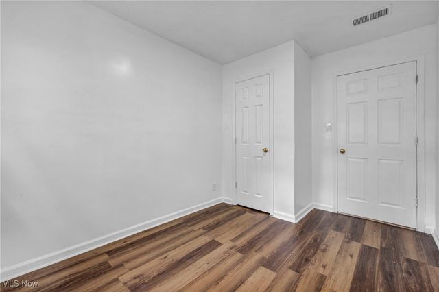 883 Kickapoo Avenue, Akron, OH 44305